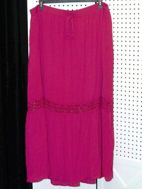 Plus Size 4X (26W/28W) Faded Glory Magenta Pink Crochet Maxi Long Boho Skirt